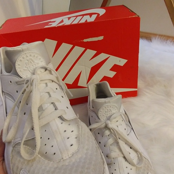 White huaraches - Picture 3 of 4